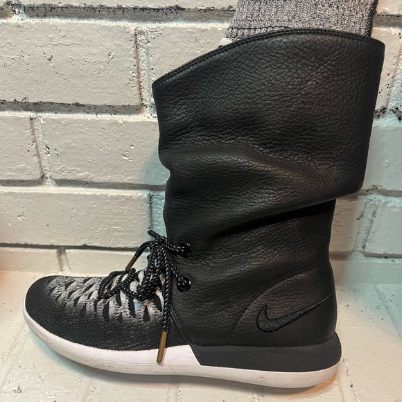 NIKE Roshe Two Hi Flyknit Trainers Sneakers Boots - Picture 7 of 9